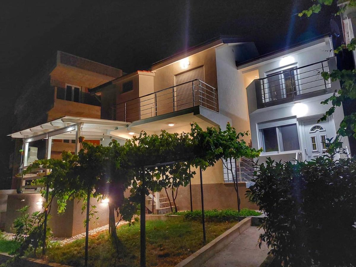 Apartments Marina Utjeha Exterior foto